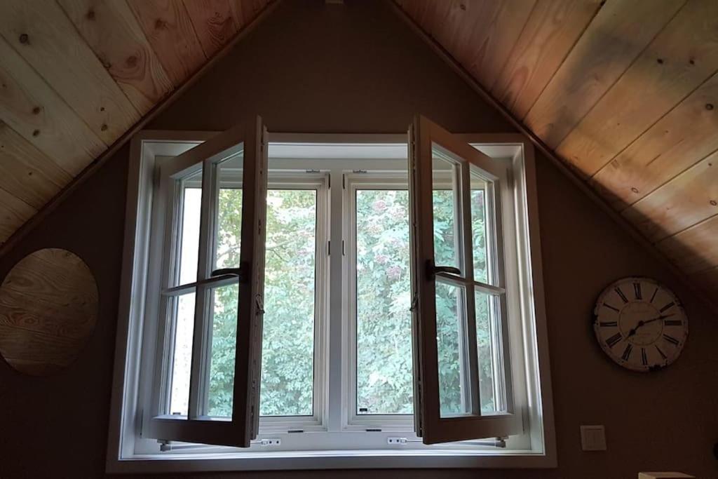 Tiny House Tholen Villa Bagian luar foto